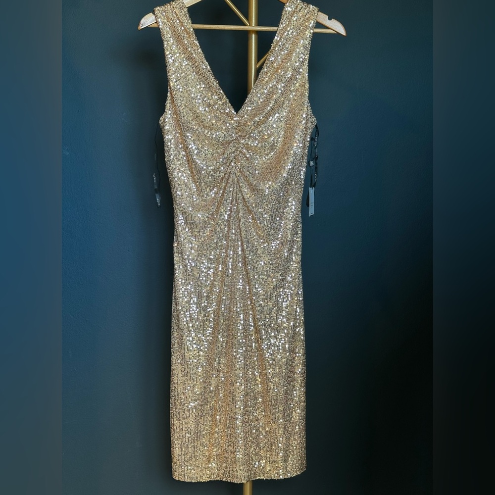Laundry By Shelli Segal Gold Sequin Gown